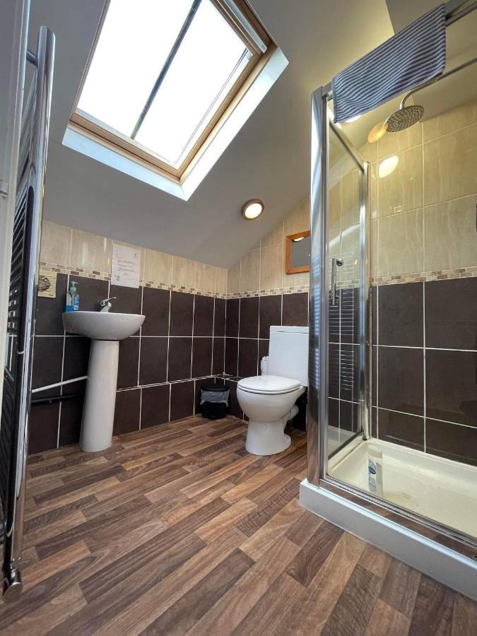 2 Laurel Court Villa Ълвърстън Екстериор снимка